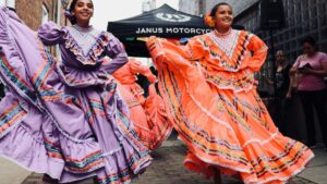 Mexican lawnmower: Bridging Tradition and Innovation in Yard